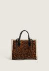 Bolsa tote de couro sintético com acabamento em lã de cordeiro em leopardo
