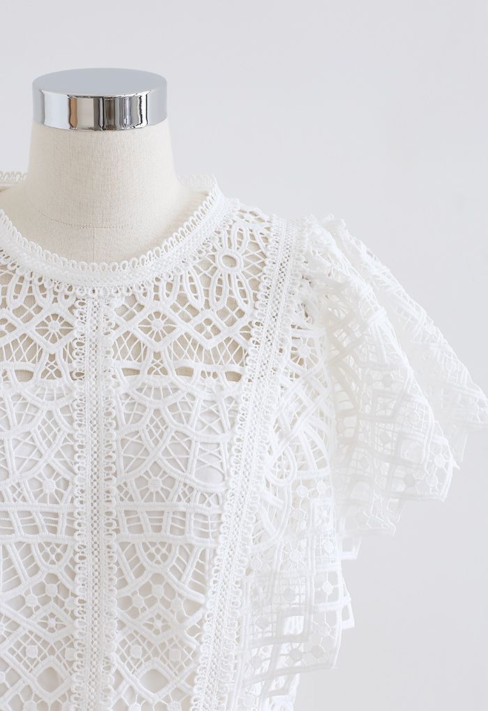 Top Crochet Crochê Com Mangas Babado em Branco