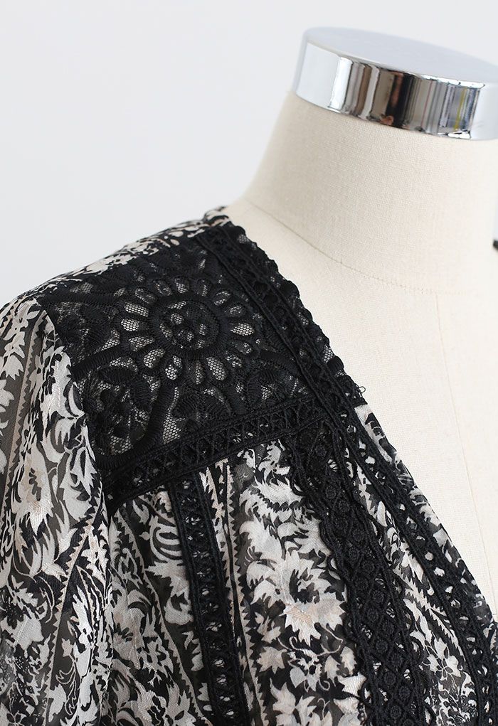 Vestido maxi transparente de crochê floral preto com acabamento em jacquard