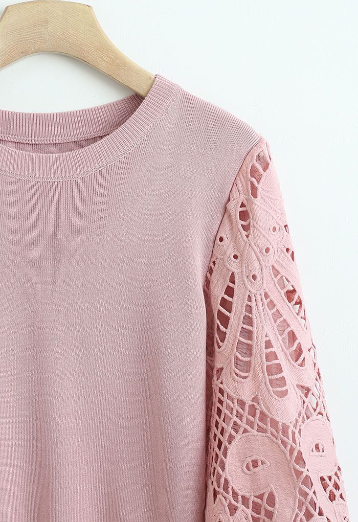 Blusa de malha de crochê barroco em rosa
