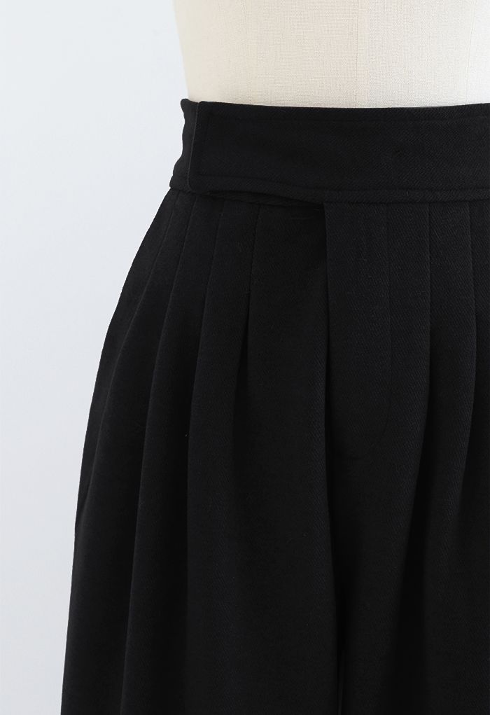 Calça plissada com mistura de lã de perna larga em preto