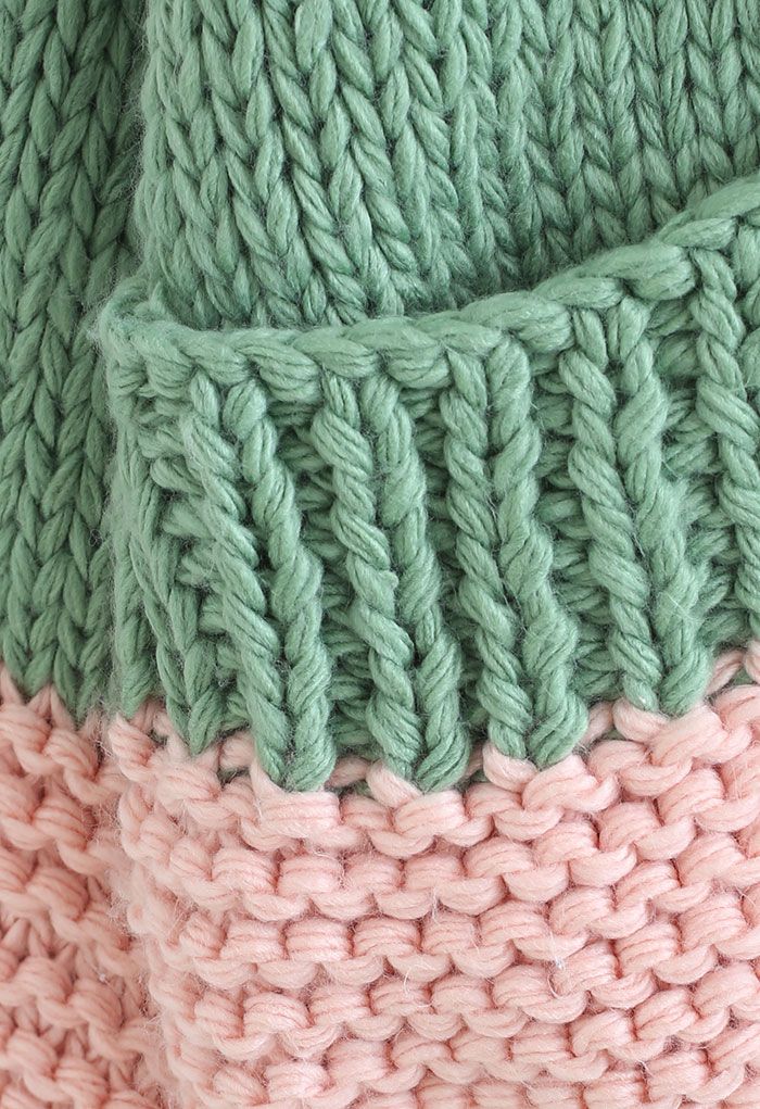 Cardigan tricotado à mão com cores bloqueadas em verde