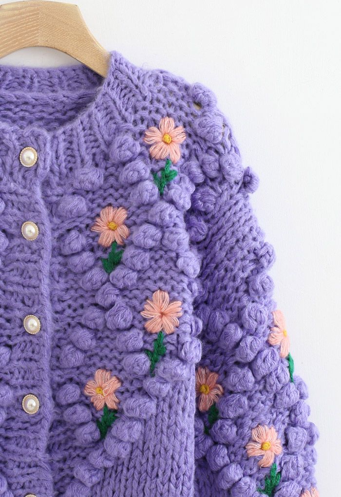 Cardigan de tricô feito à mão com pompom de diamante Stitch em roxo