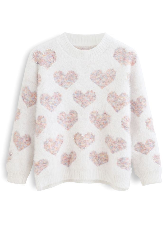 Suéter de malha com detalhes em pérolas de coração rosa felpudo