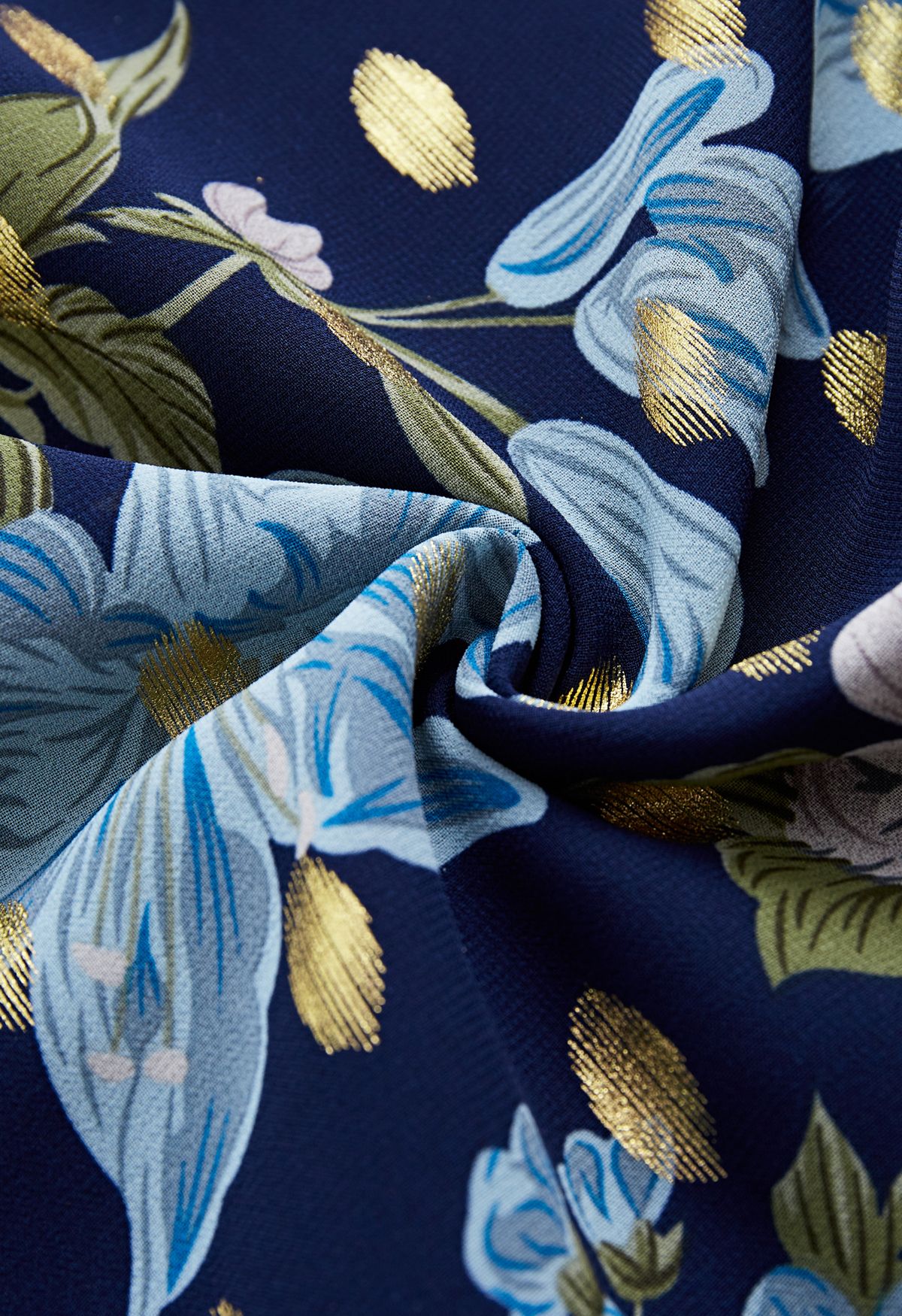 Vestido midi floral para ver com manchas douradas em azul marinho