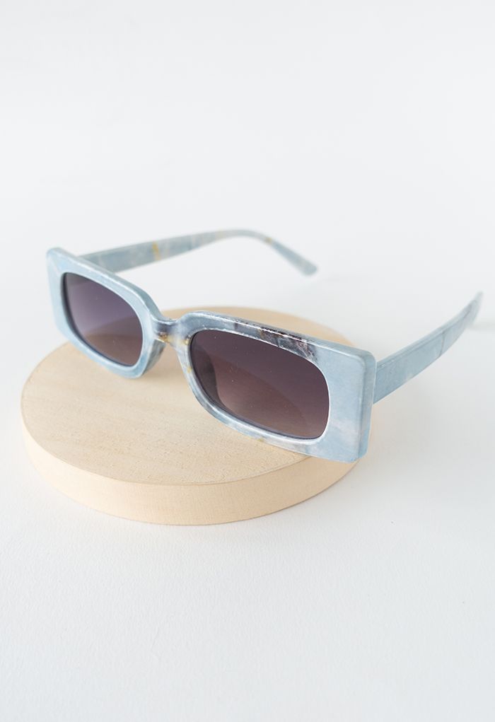 Óculos de sol retangulares de aro inteiro em azul