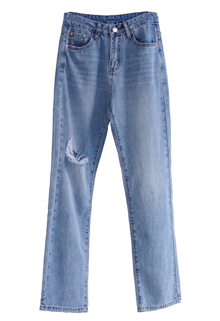 Jeans cintura alta com detalhe rasgado