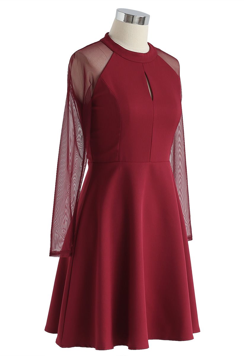 Vestido de mangas de malha elegante edição em vermelho