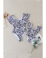 Fato de banho com estampa de leopardo e babados para mamãe e filhos